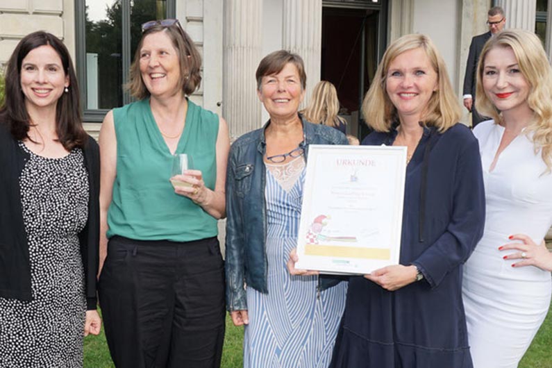Hauptpreisträgerin des HanseMerkur Preises für Kinderschutz 2018